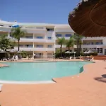 Spacious Near Porto De Mos Beach, Lagos. Lagos