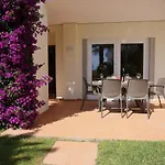Spacious Near Porto De Mos Beach, Lagos. Apartment Lagos